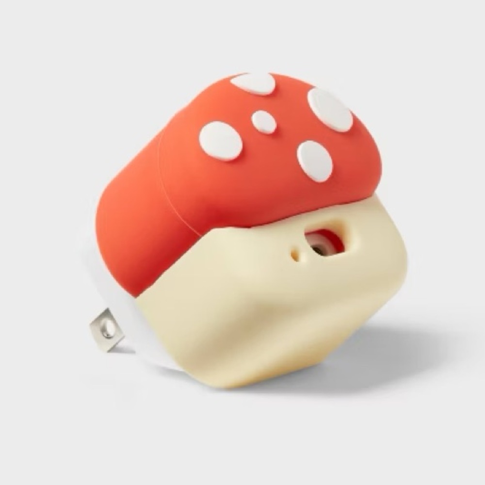 Single Port USB-C Wall Charger - heyday™ Mushroom, NWT 🍄